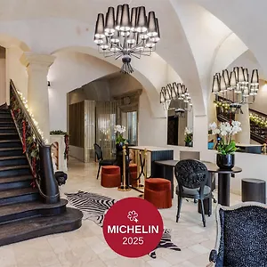Hotel Unicus Palace Old Town - Destigo Krakow